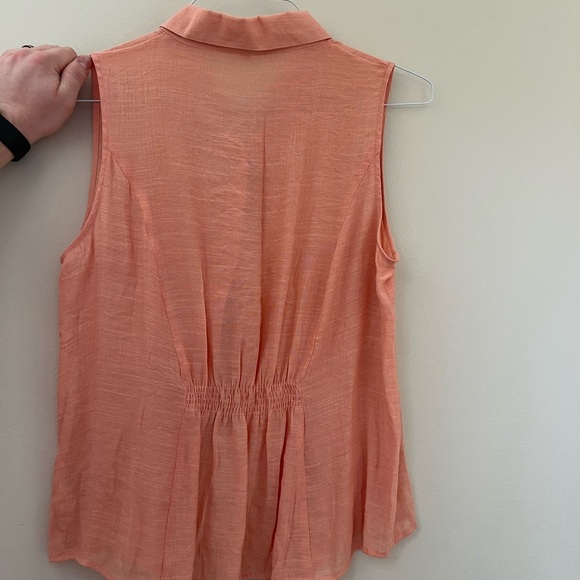 Tank - Picture 2 of 2